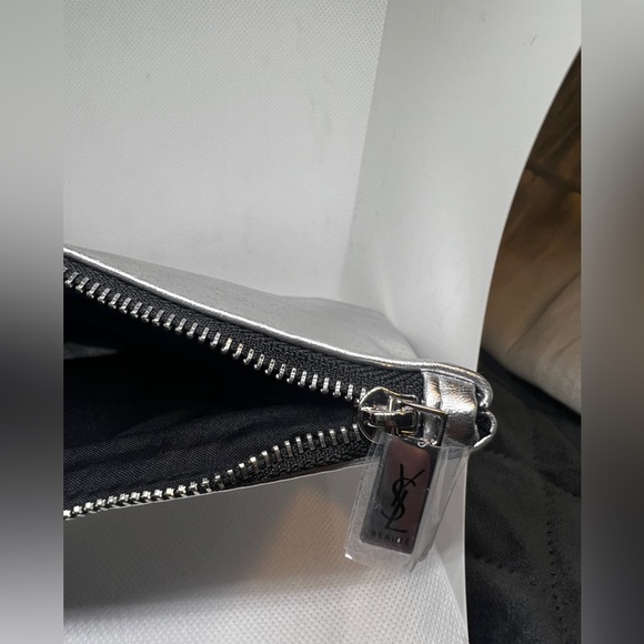 YSL silver pouch - Picture 2 of 5